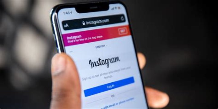 8 Tips to Avoid Getting Shadowbanned on Instagram