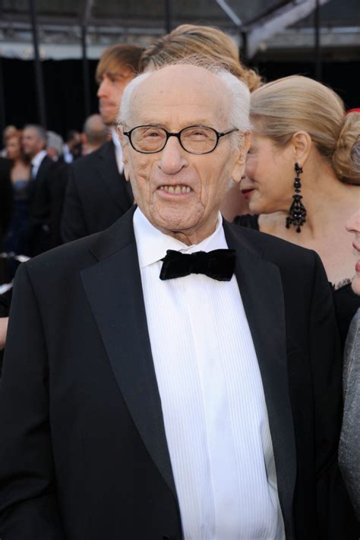 Eli Wallach Height, Weight, Interesting Facts, Career Highlights