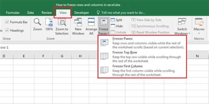 Freezing rows and columns in Sheets