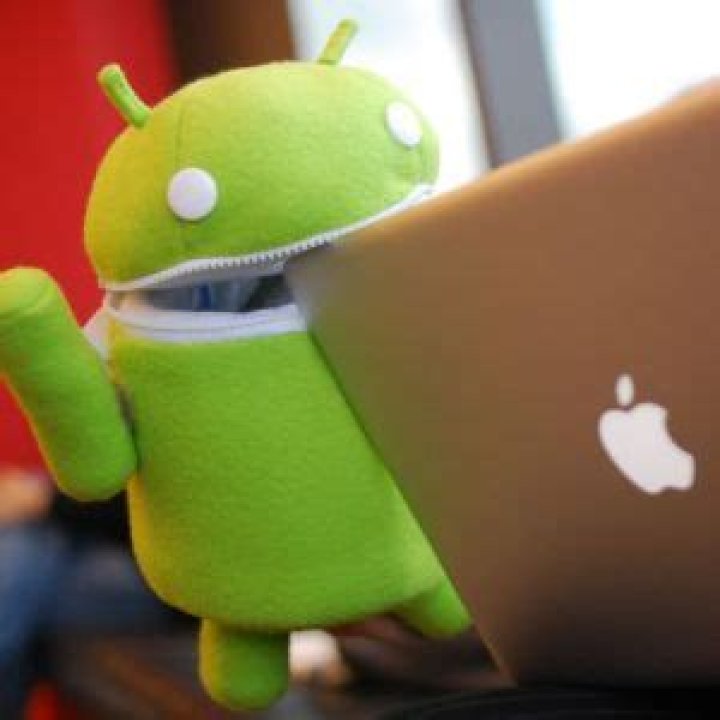 Jailbroken iOS vs. Custom ROM Android