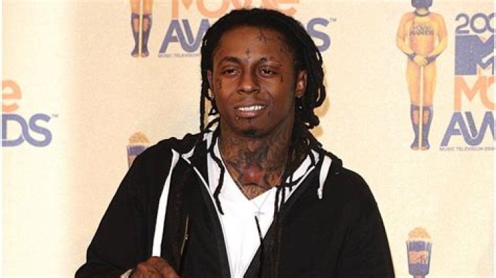 Lil Wayne Height How Tall is The American Rapper? Hood MWR