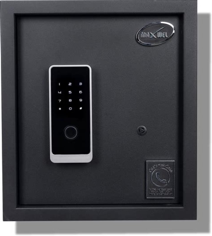 locking a digital safe