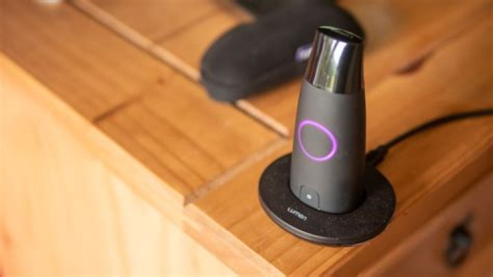 lumen - charging base-1