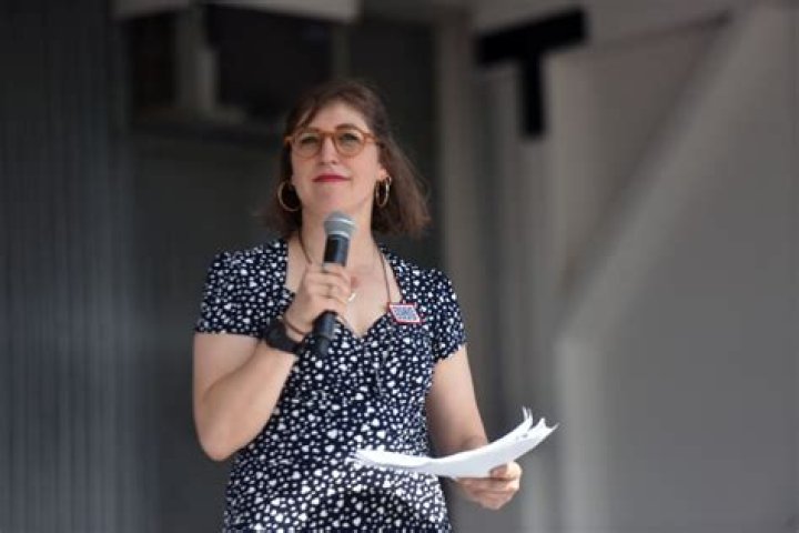 Mayim Bialik "Getting Naked Is Not the Only Way to Feel Empowered