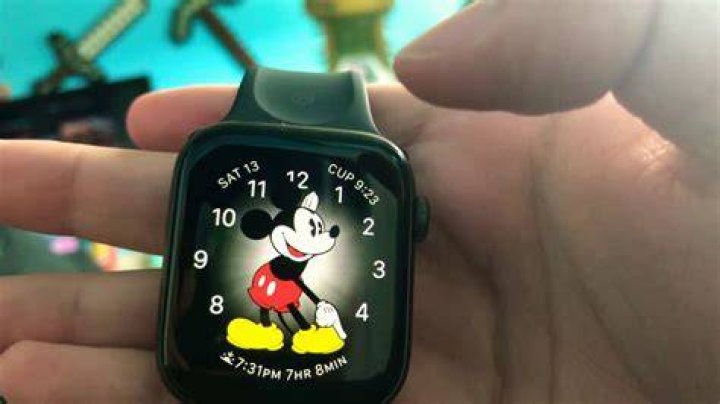 Mickey Mouse Apple Watch Face