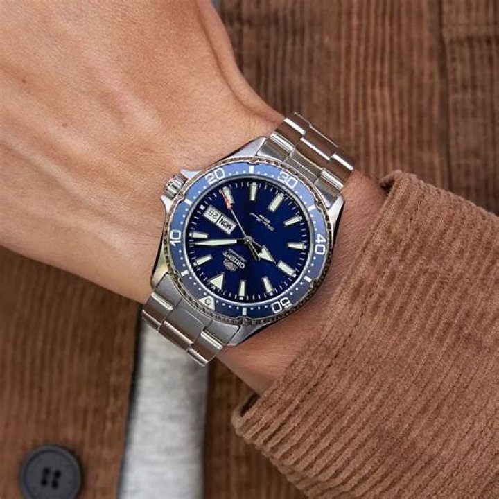 Orient Kamasu Automatic Blue Dial Men's Watch RAAA0006L19B Fado.vn