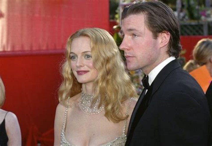 Oscars Throwback Surprising Red Carpet Couples Hollywood couples