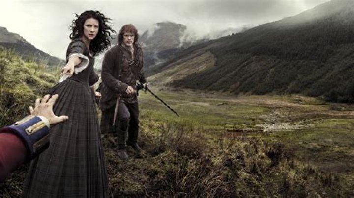 Outlander's Sam Heughan makes surprising revelation about his love life