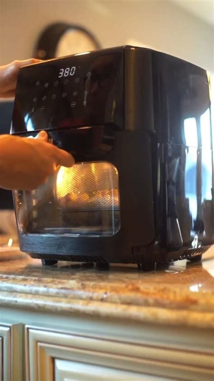 SAKI-air-fryer image 1