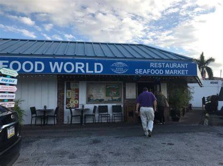 	SEAFOOD WORLD/LIGHTHOUSE POINT	