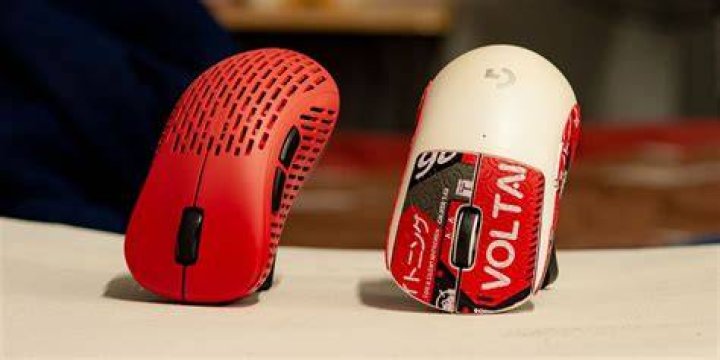 Which Gaming Mouse Shape Should You Get?