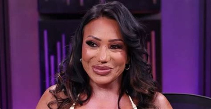 Who is ava devine? Check out biography, age height, net worth.